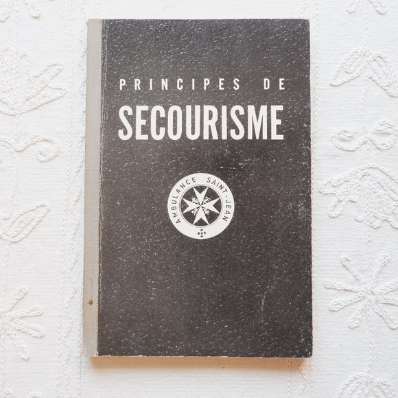 3For$20/Principes de secourisme - Vintage 1955 - Picture 1 of 9